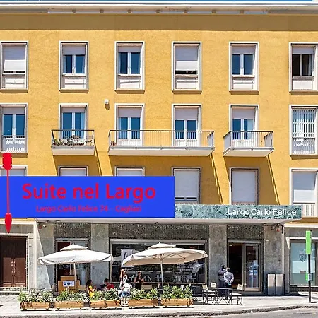 Nel Largo Πανσιόν