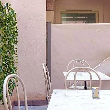 Πανσιόν Nel Largo Κάλιαρι